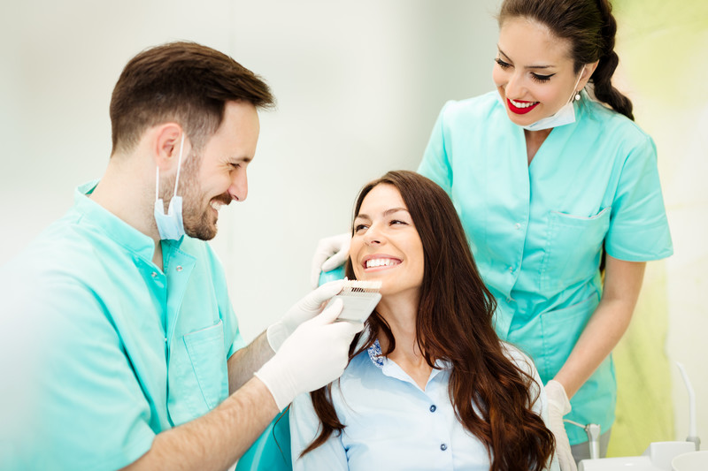 Transform Your Smile with Dental Veneers Transform Your Smile with Dental Veneers