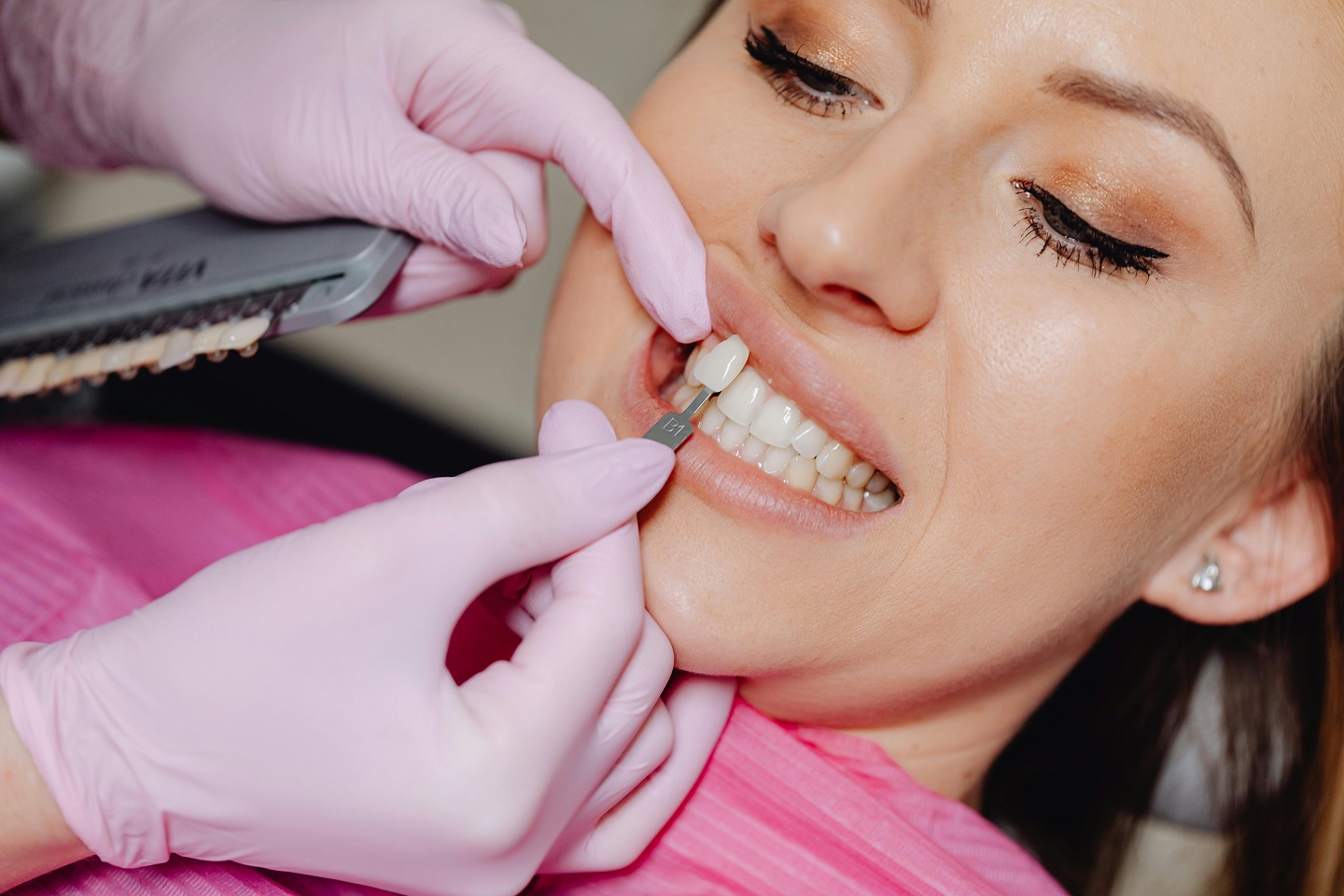 Are You a Good Candidate for Dental Veneers? Are You a Good Candidate for Dental Veneers?